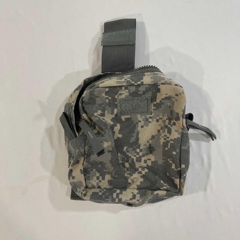 Military MOLLE II Medic Pouch ACU Digital Camo NSN 8465-01-524-7638 USA